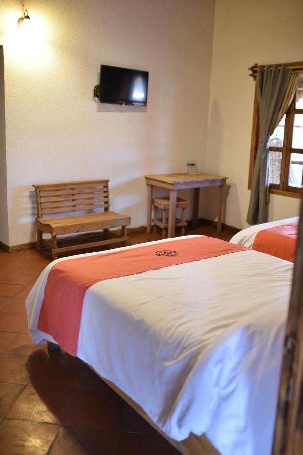 Hotel La Casona Real هواسكا دي أوكامبو المظهر الخارجي الصورة